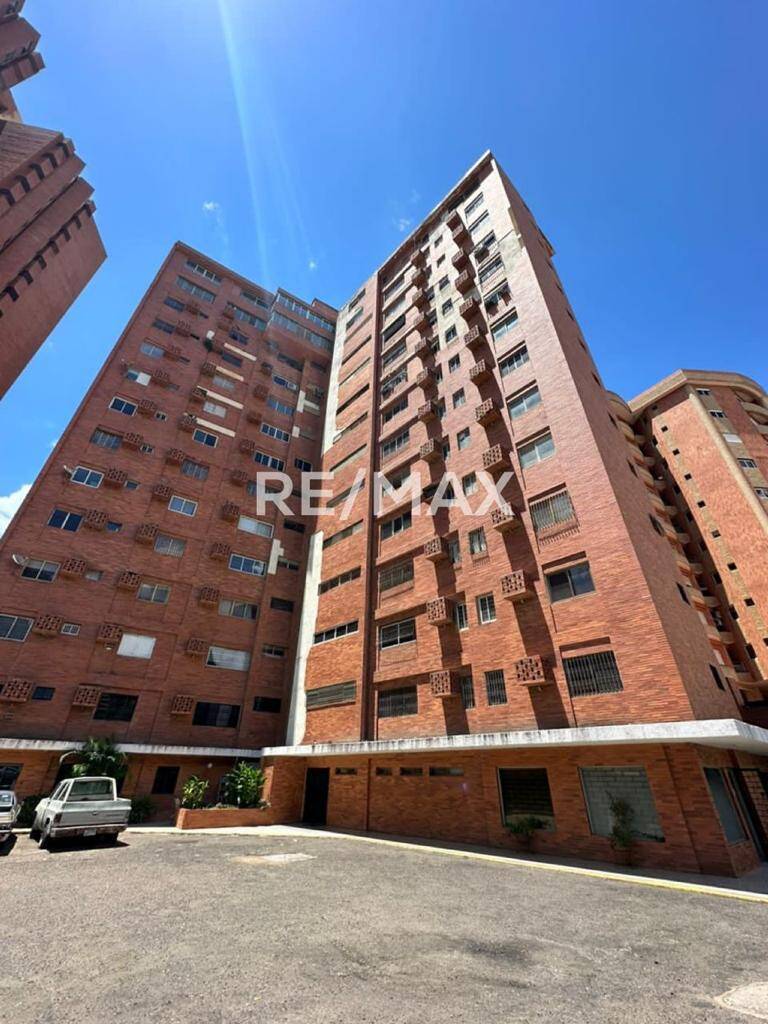 #611 - Apartamento para Venta en Maracaibo - V