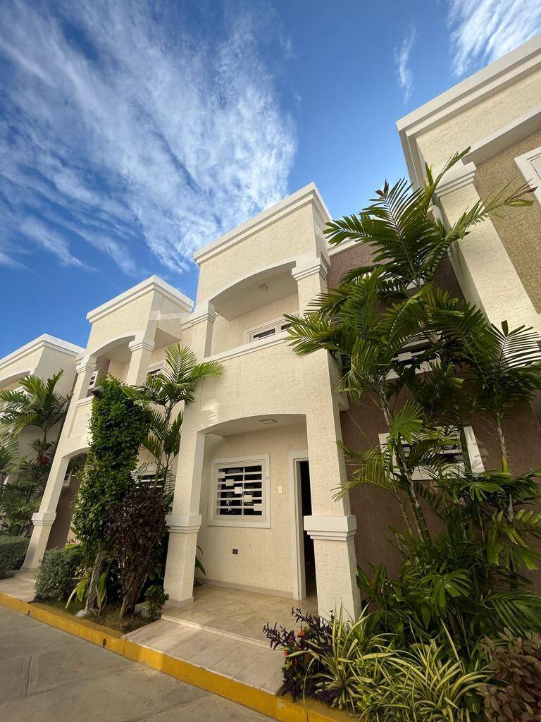 #194685 - Casa para Alquiler en Maracaibo - V