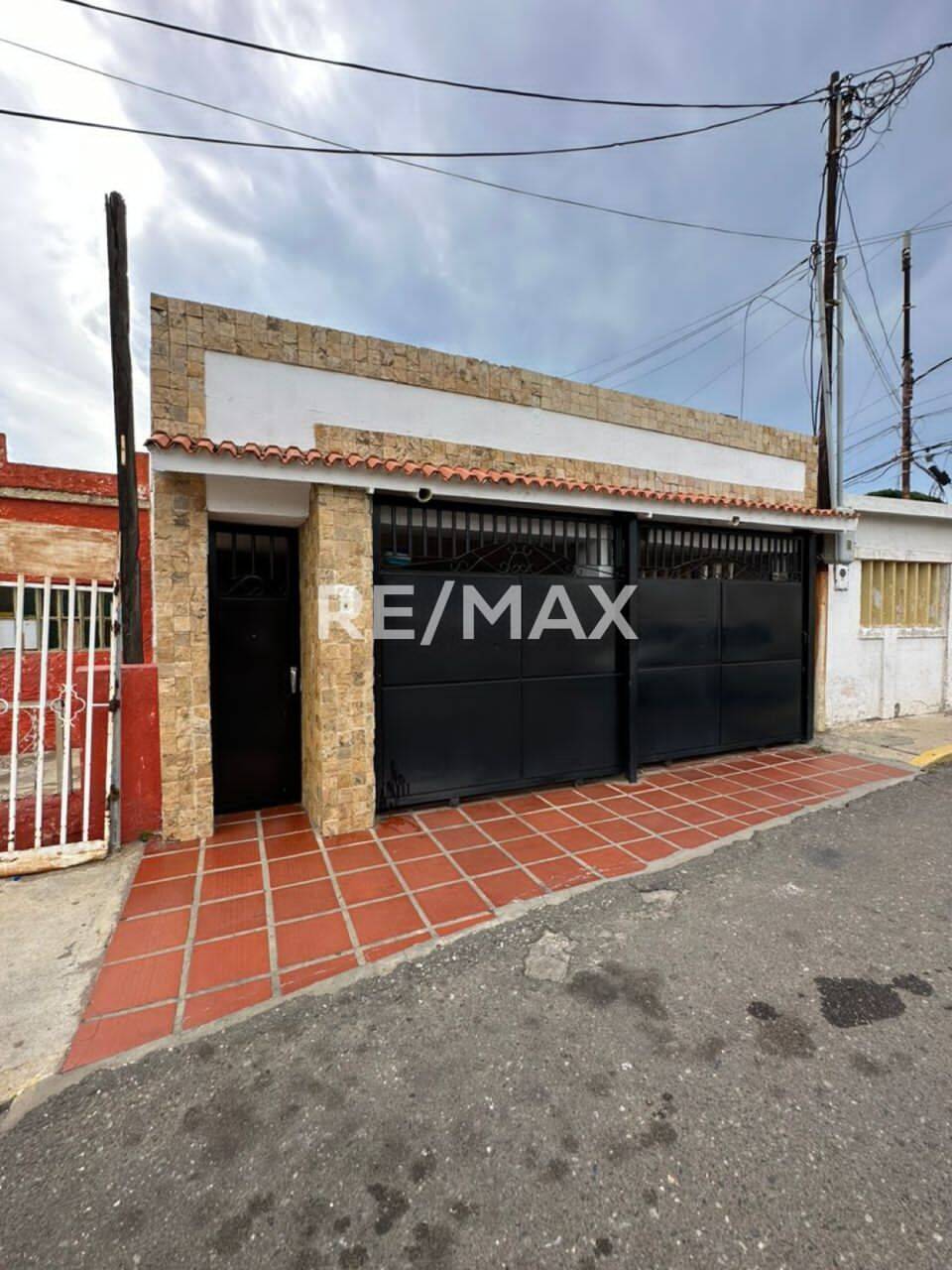 #1339 - Casa para Alquiler en Maracaibo - V