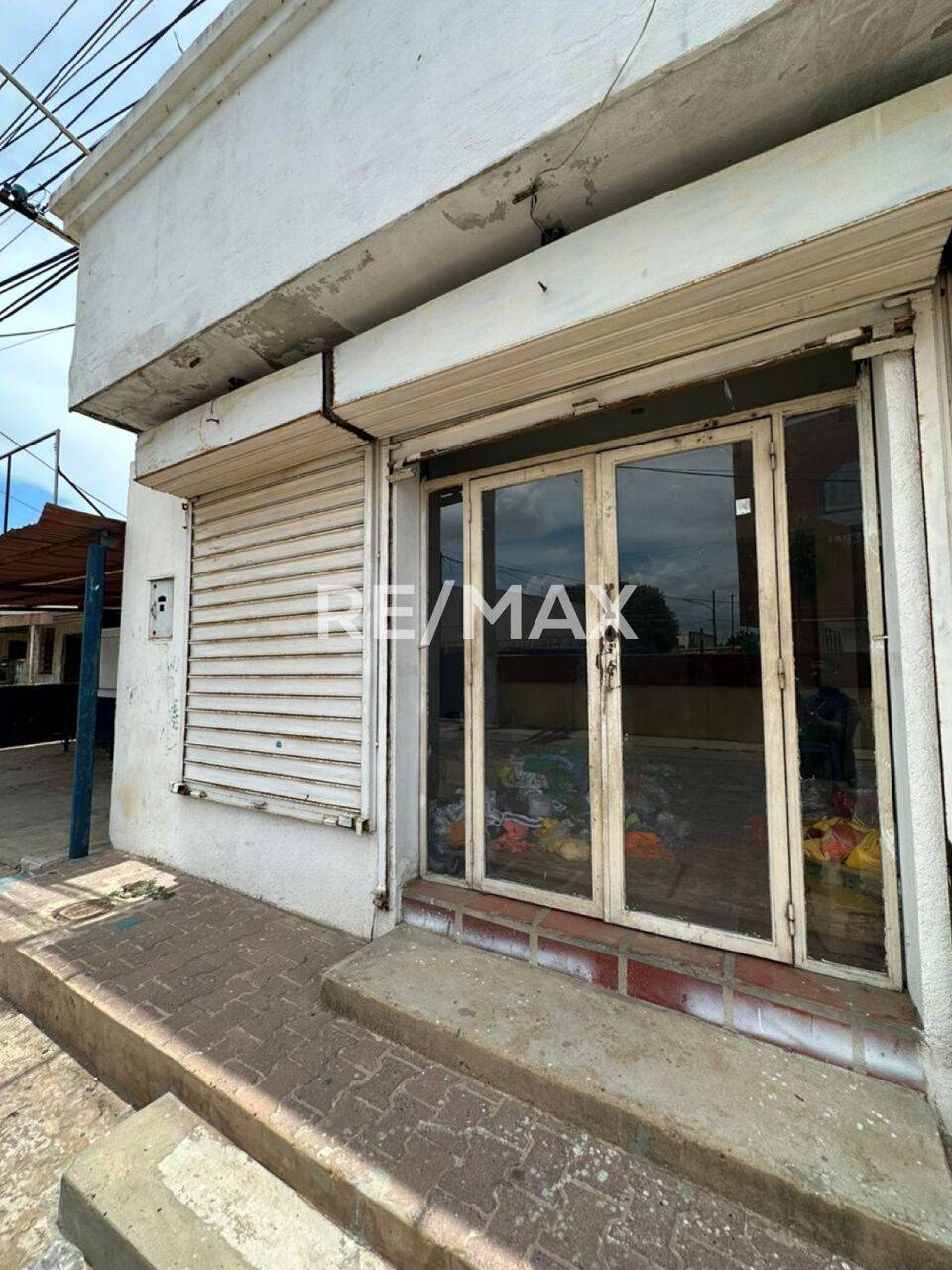 #1384 - Local Comercial para Venta en Maracaibo - V