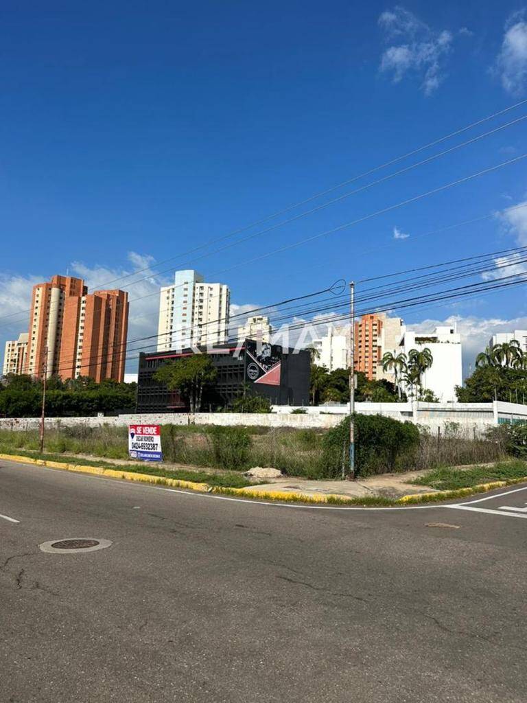 #2094 - Terreno para Venta en Maracaibo - V
