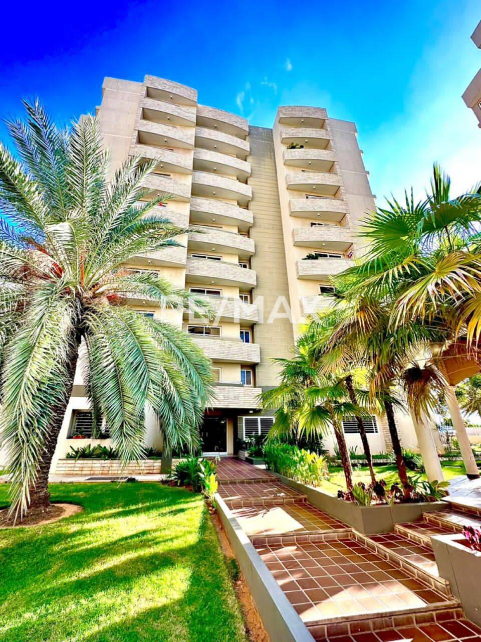 #2216 - Apartamento para Alquiler en Maracaibo - V