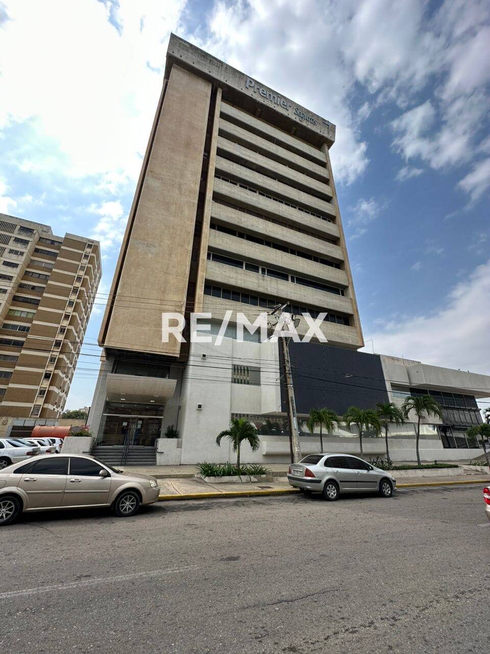#2566 - Oficina para Alquiler en Maracaibo - V