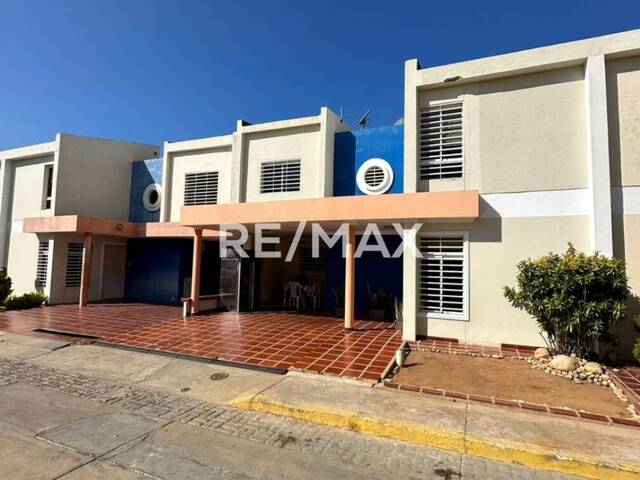 #171881 - Townhouse para Venta en Maracaibo - V