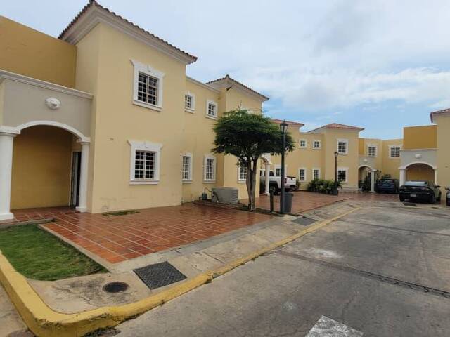 #168904 - Casa para Venta en Maracaibo - V