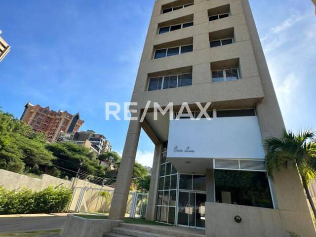 #606 - Apartamento para Alquiler en Maracaibo - V