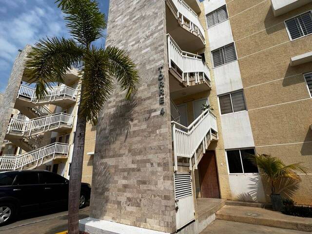#635 - Apartamento para Venta en Maracaibo - V