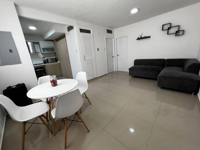 #635 - Apartamento para Venta en Maracaibo - V