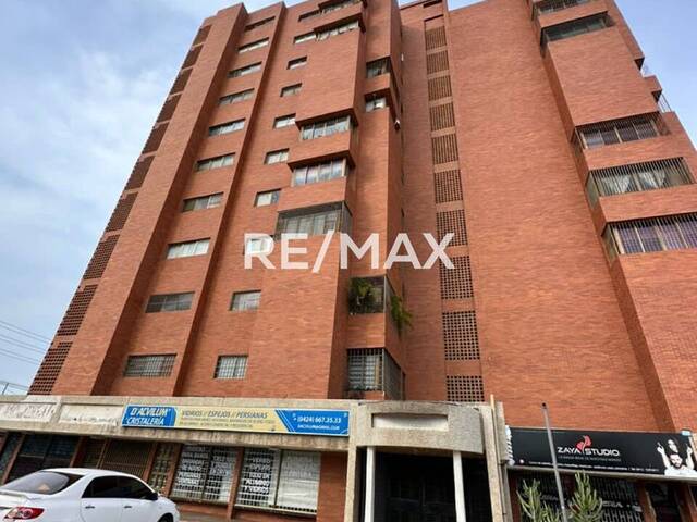 #651 - Apartamento para Venta en Maracaibo - V
