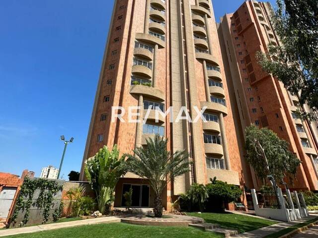 #701 - Apartamento para Alquiler en Maracaibo - V