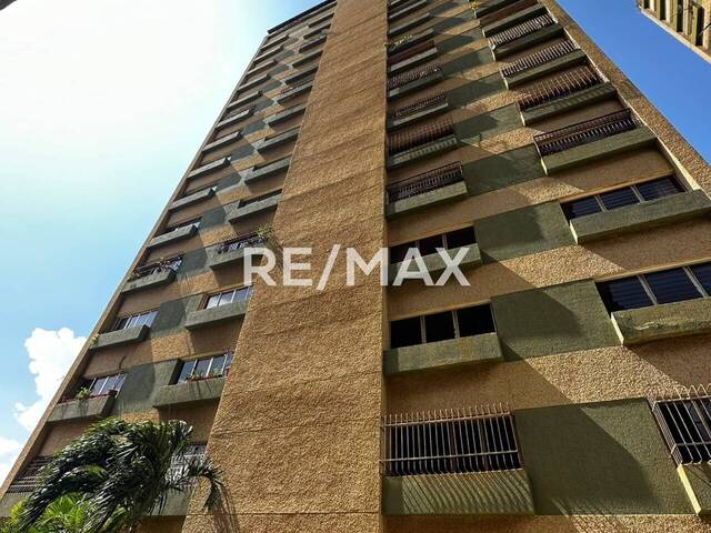#944 - Apartamento para Venta en Maracaibo - V