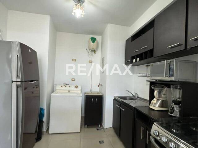 #1658 - Apartamento para Alquiler en Maracaibo - V