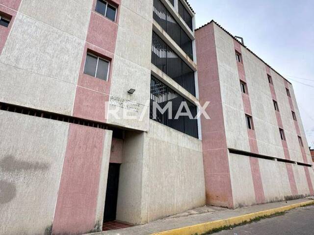#1974 - Apartamento para Venta en Maracaibo - V