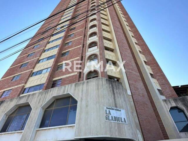 #2400 - Apartamento para Venta en Maracaibo - V
