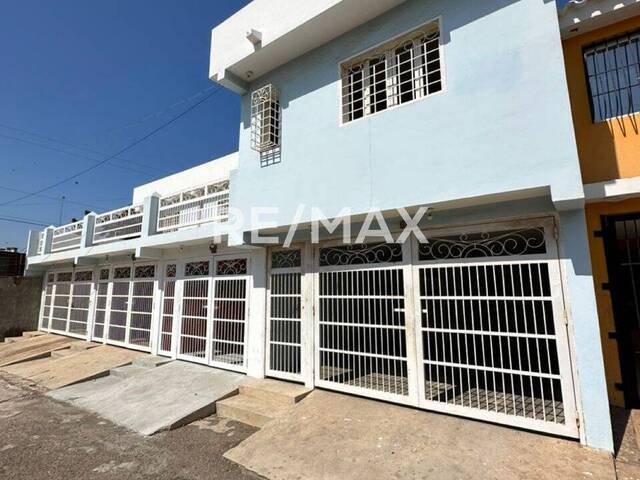 #2461 - Townhouse para Venta en Maracaibo - V - 1