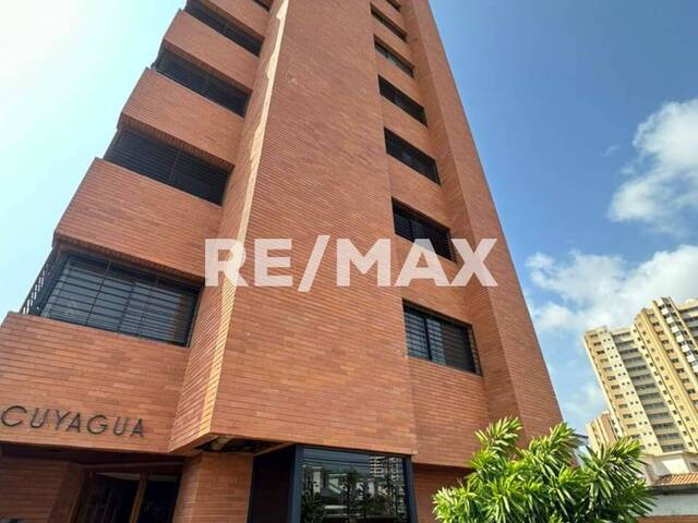 #2819 - Apartamento para Alquiler en Maracaibo - V - 1